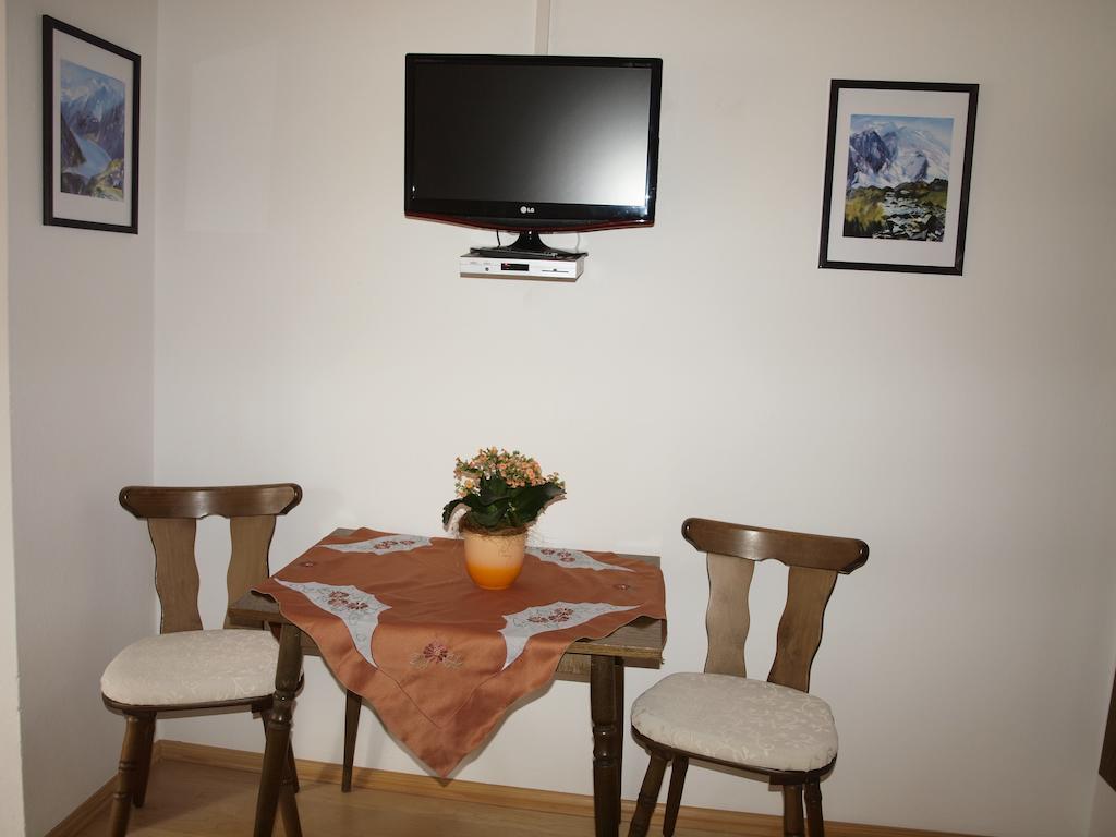 Urblhof Apartment Leutasch Bilik gambar